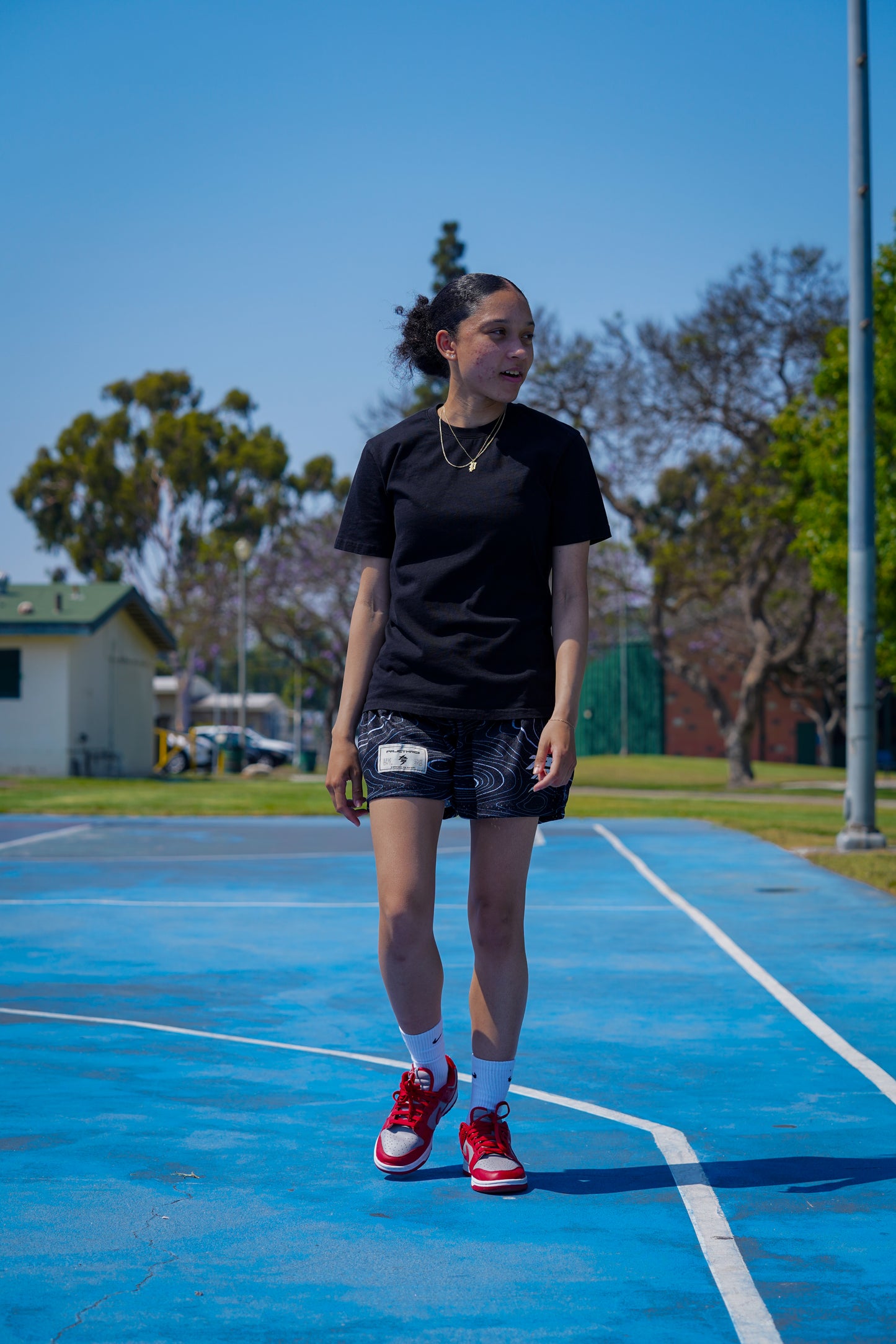 MESH SHORTS