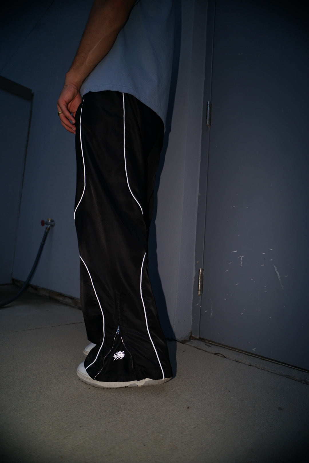 BAGGY WINDBREAKER BOTTOMS