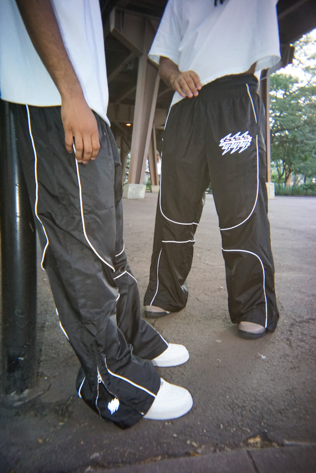 BAGGY WINDBREAKER BOTTOMS