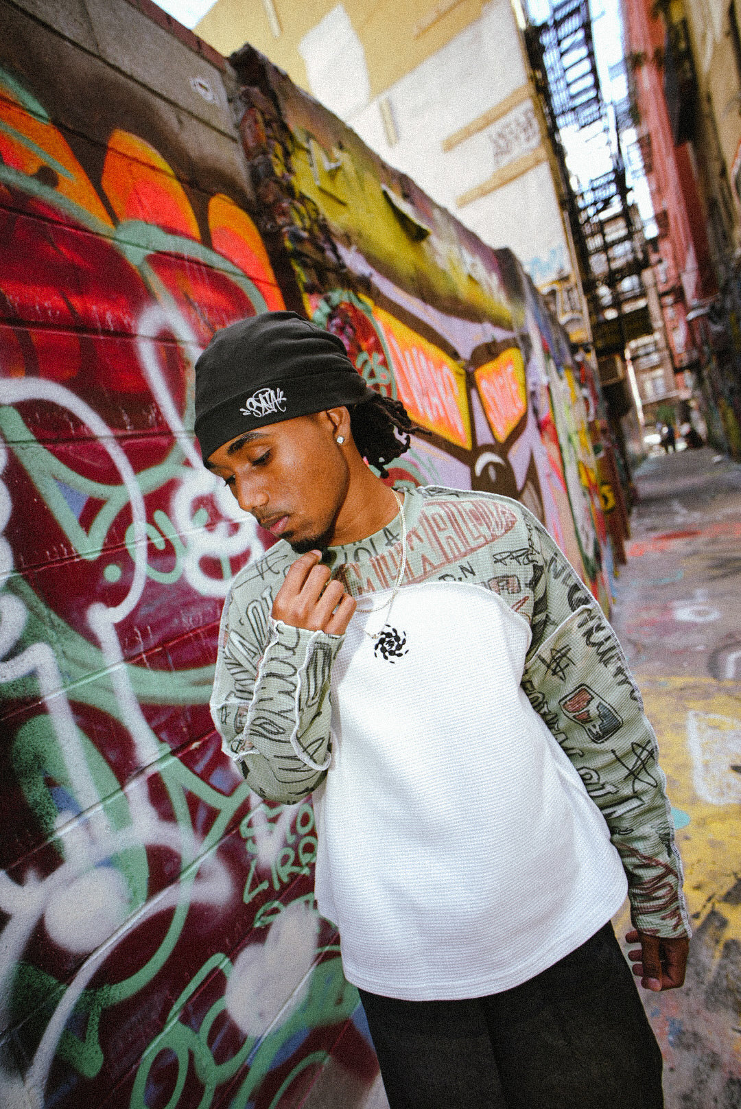 NY GRAFFITI WAFFLE-KNIT